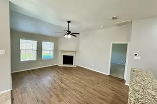 905 Silverthorne Dr, Fort Worth, TX 76028 - Photo 4