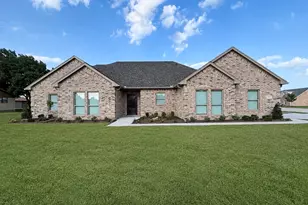 501 John Jr Dr, Lindsay, TX 76250 - Photo 1