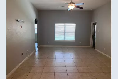 4504 Conley Lane, Denton, TX 76207 - Photo 4