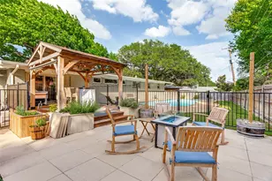 4312 Warnock Ct, Fort Worth, TX 76109 - Photo 22