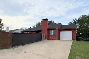 1206 High Valley Dr, Garland, TX 75041 - Photo 16