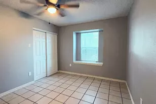 1206 High Valley Dr, Garland, TX 75041 - Photo 10