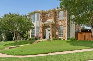 672 Raintree Cir, Coppell, TX 75019 - Photo 2
