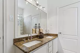 672 Raintree Cir, Coppell, TX 75019 - Photo 18