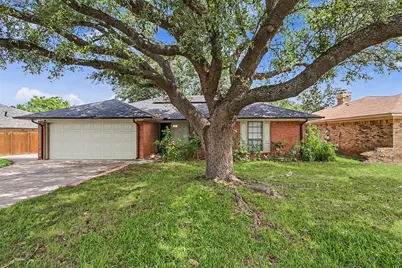 2820 Whitehurst Drive, Fort Worth, TX 76133 - Photo 1