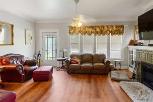 1594 W 4th Ave, Corsicana, TX 75110 - Photo 20