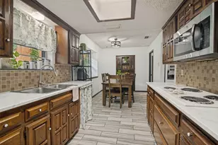 1217 Garden Gate Cir, Garland, TX 75043 - Photo 8