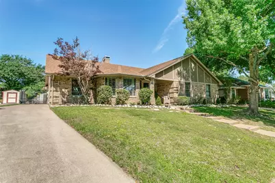 2232 Ridgewood, Bedford, TX 76021 - Photo 2