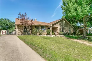 2232 Ridgewood, Bedford, TX 76021 - Photo 2