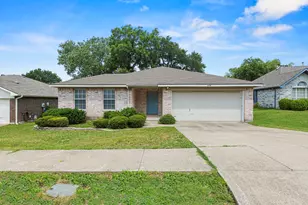 4405 Baccarat Dr, Garland, TX 75043 - Photo 2