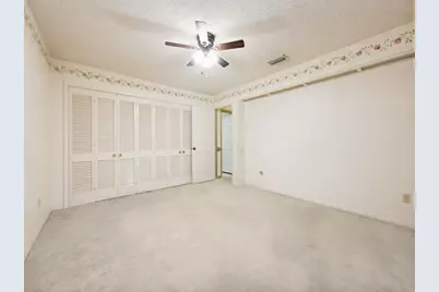 3818 Twin Falls Street, Irving, TX 75062 - Photo 16