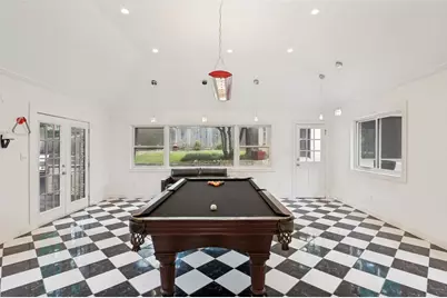 702 N Hampton Road, Dallas, TX 75208 - Photo 28