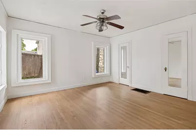 702 N Hampton Road, Dallas, TX 75208 - Photo 20