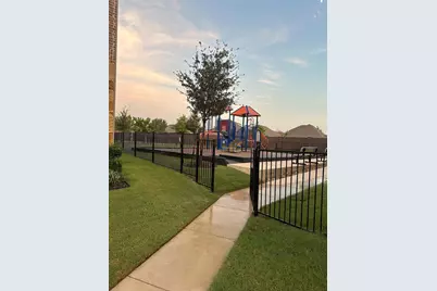 2402 Siskiyou Street, Lewisville, TX 75056 - Photo 6