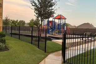 2402 Siskiyou St, Lewisville, TX 75056 - Photo 6