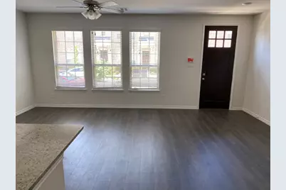 2402 Siskiyou Street, Lewisville, TX 75056 - Photo 2