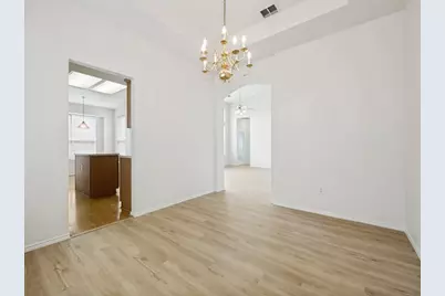 2806 Cheshire Way, Grand Prairie, TX 75052 - Photo 16
