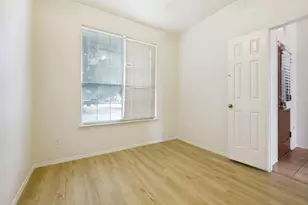 2806 Cheshire Way, Grand Prairie, TX 75052 - Photo 12