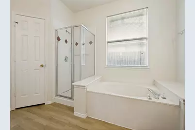 2806 Cheshire Way, Grand Prairie, TX 75052 - Photo 14