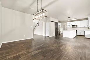 6522 Portside Ridge Ln, Dallas, TX 75249 - Photo 6