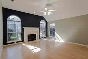 9321 Western Trail, Irving, TX 75063 - Photo 12