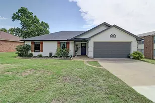 550 N Main St, Joshua, TX 76058 - Photo 1