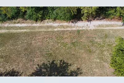 1721 N Hoard Avenue, Sherman, TX 75090 - Photo 2