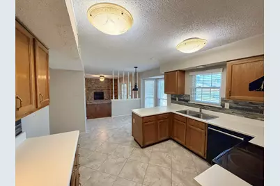 6801 Greenspring Drive, Arlington, TX 76016 - Photo 10