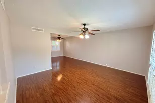6801 Greenspring Dr, Arlington, TX 76016 - Photo 6