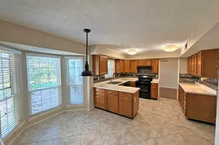 6801 Greenspring Dr, Arlington, TX 76016 - Photo 12