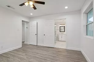 3035 Townsend Dr, Dallas, TX 75229 - Photo 18