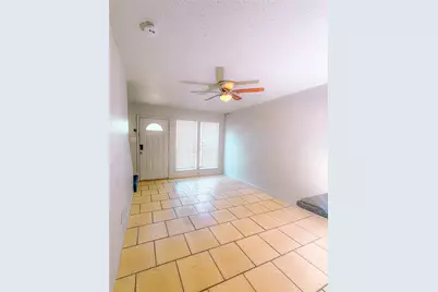 4926 Flamingo Road, Fort Worth, TX 76119 - Photo 14
