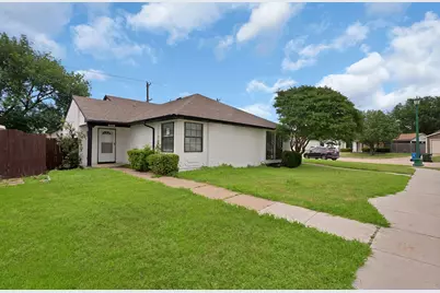 6080 Dooley Drive, The Colony, TX 75056 - Photo 1