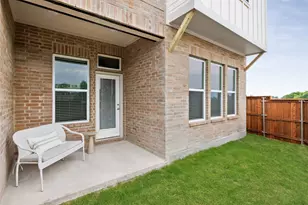 3028 Songbird Ln, Garland, TX 75043 - Photo 14