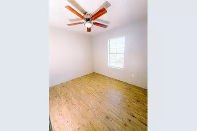 4935 Miller Avenue, Fort Worth, TX 76119 - Photo 14