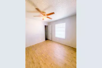 4935 Miller Avenue, Fort Worth, TX 76119 - Photo 20