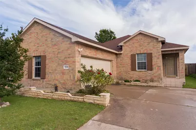 7009 Bountiful Grove Drive, McKinney, TX 75070 - Photo 2