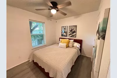 807 W Broadus Avenue, Fort Worth, TX 76115 - Photo 6