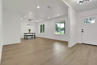 2910 W Crawford Street, Denison, TX 75020 - Photo 6