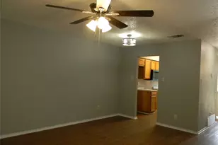 2040 Minnie Dr, Arlington, TX 76012 - Photo 8
