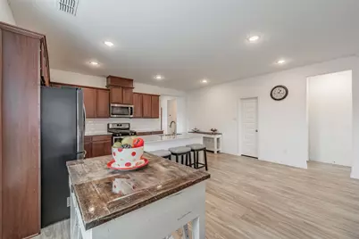 1446 White Water Way, Aubrey, TX 76227 - Photo 14