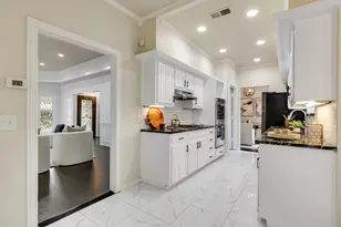 4212 Joshua Ln, Dallas, TX 75287 - Photo 14