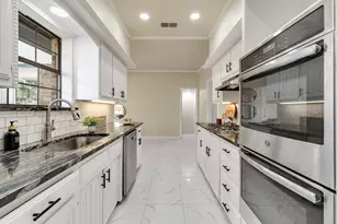 4212 Joshua Ln, Dallas, TX 75287 - Photo 12