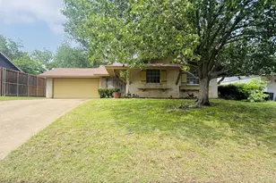 1925 Normandy Dr, Irving, TX 75060 - Photo 2