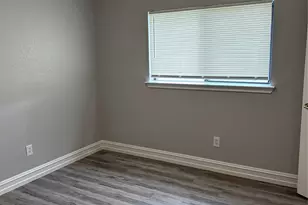 701 King St, Cedar Hill, TX 75104 - Photo 10