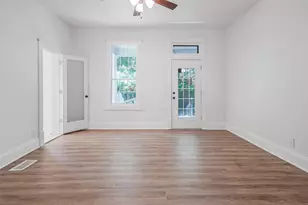 1001 S Travis St, Sherman, TX 75090 - Photo 14