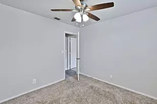 105 Alice Dr, Little Elm, TX 75068 - Photo 16