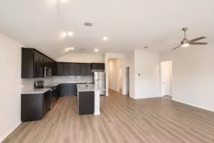 538 Concho St, Aubrey, TX 76227 - Photo 4
