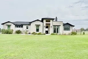 1024 Henry Wy, Springtown, TX 76082 - Photo 1