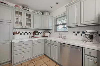 615 Lockwood Drive, Richardson, TX 75080 - Photo 10